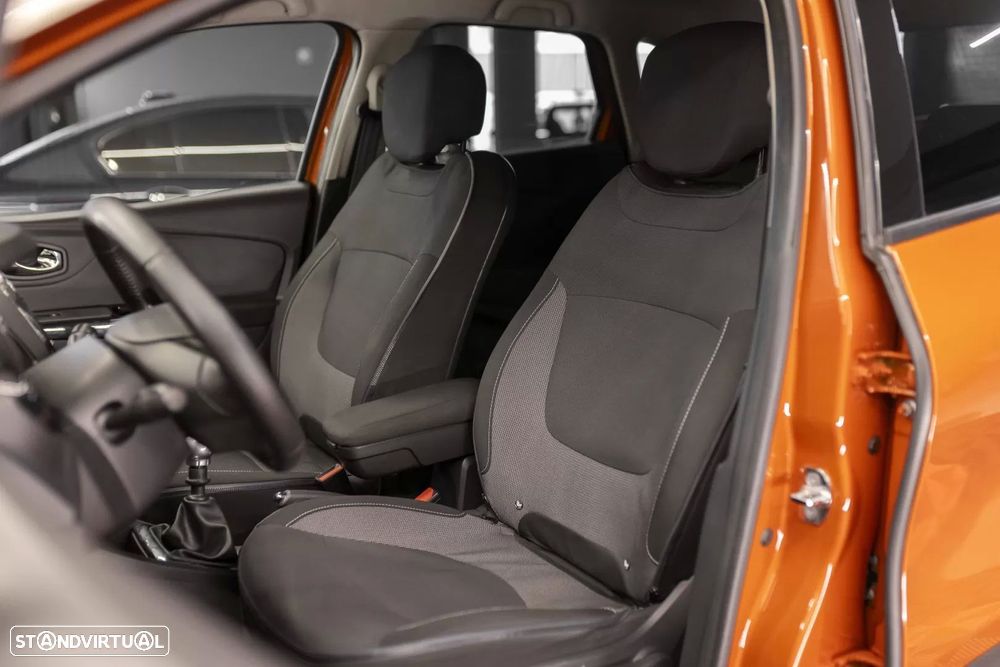 Renault Captur 1.5 dCi Exclusive - 17