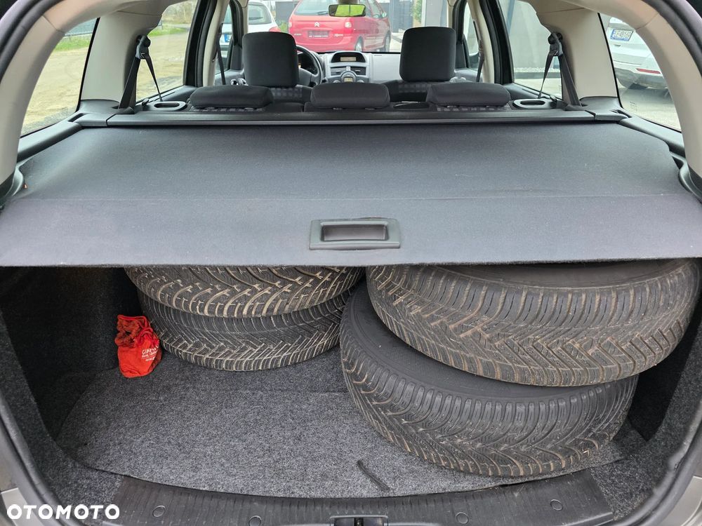 Renault Megane 1.6 Dynamique - 16