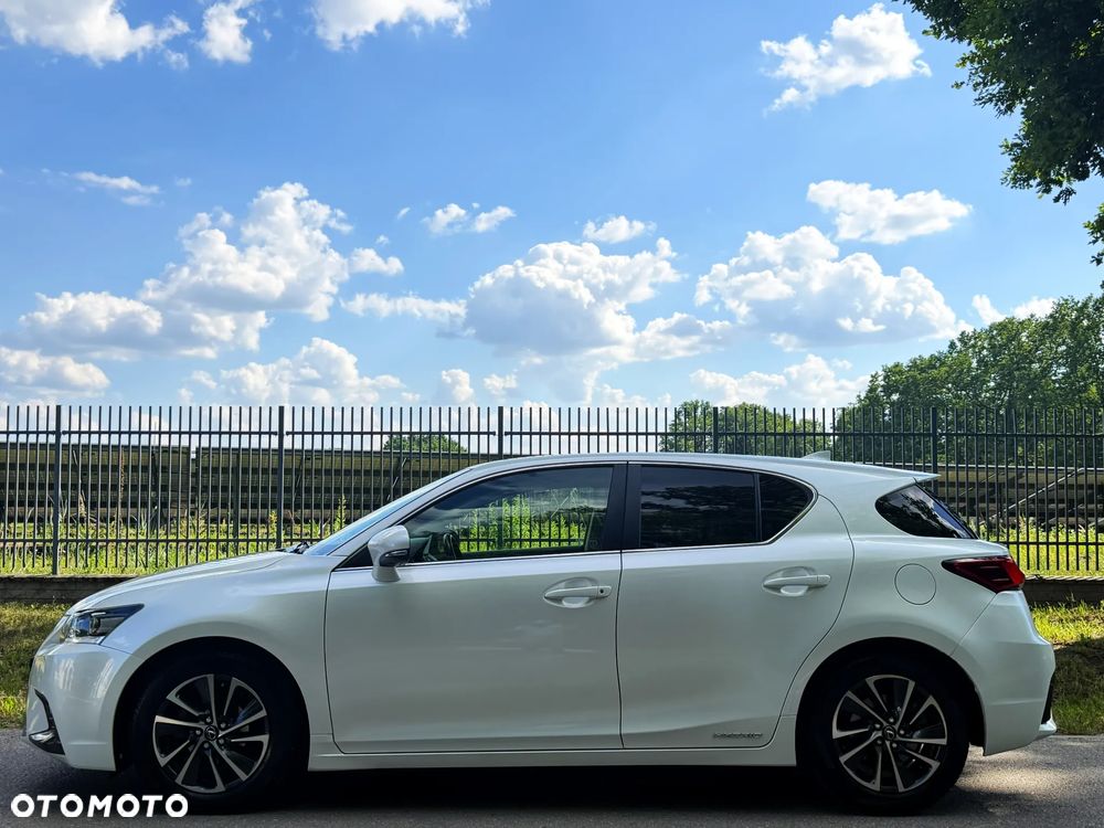 Lexus CT 200h Elite - 6