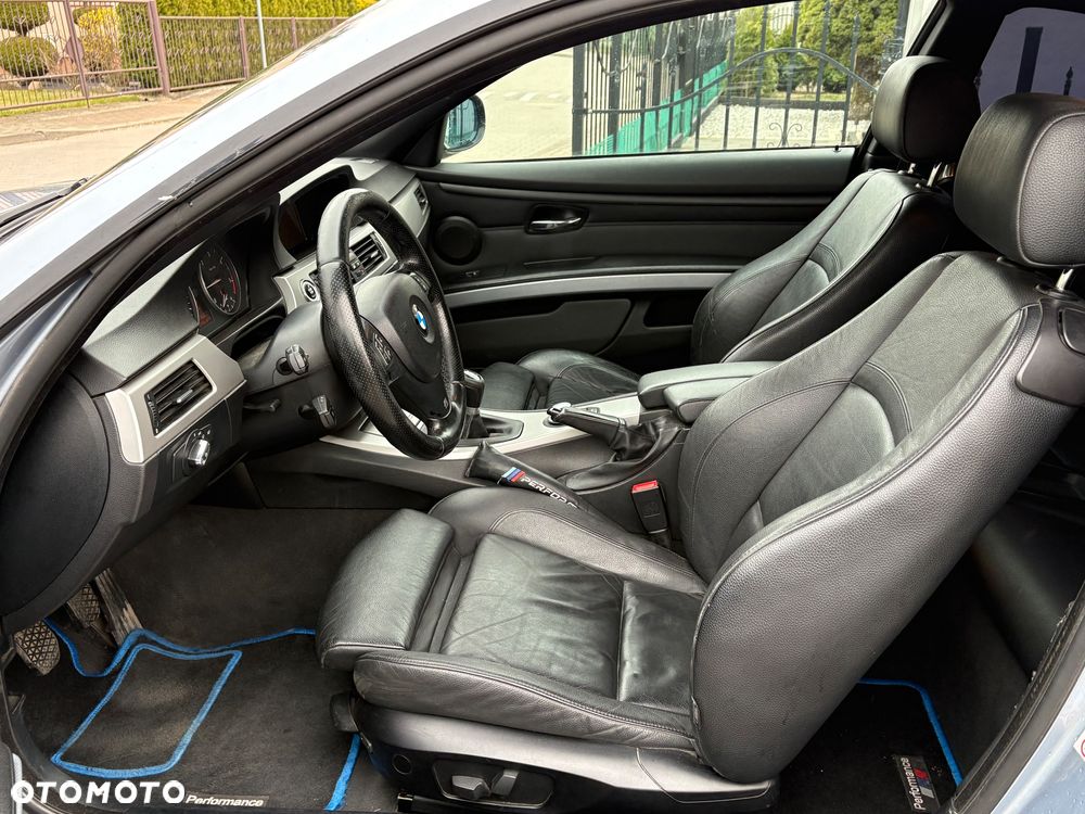 BMW Seria 3 320d - 13