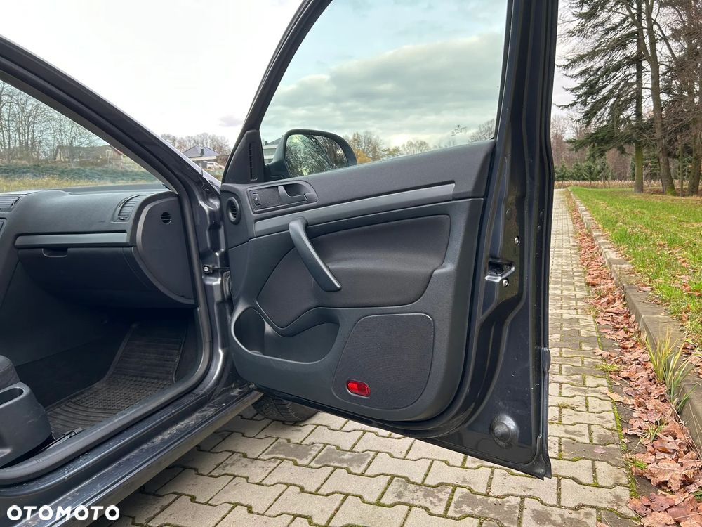 Skoda Octavia 1.6 - 31