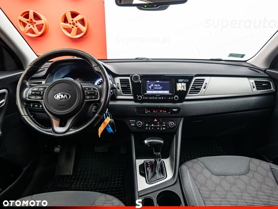 Kia Niro - 11