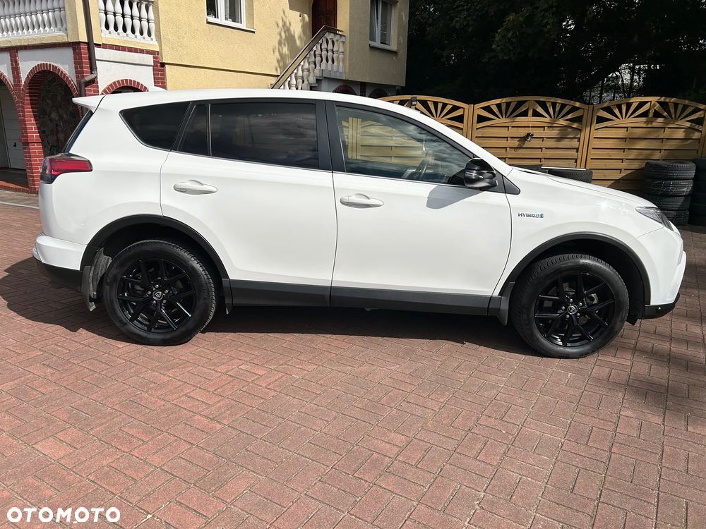 Toyota RAV4 Hybrid Premium 4x2 - 37