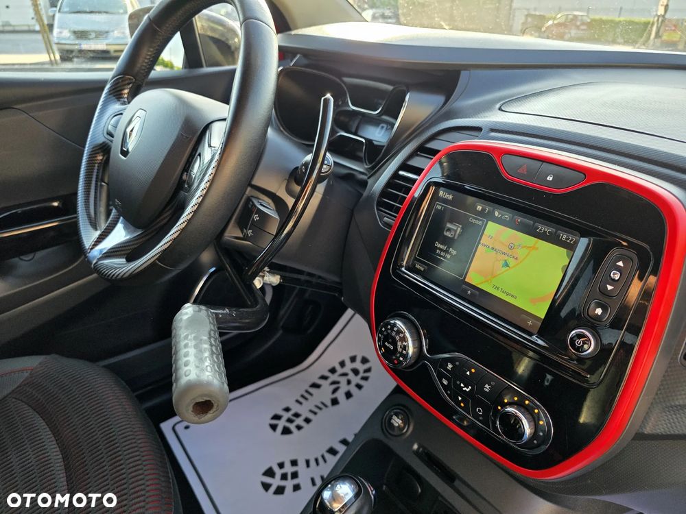 Renault Captur TCe 120 EDC Helly Hansen - 17