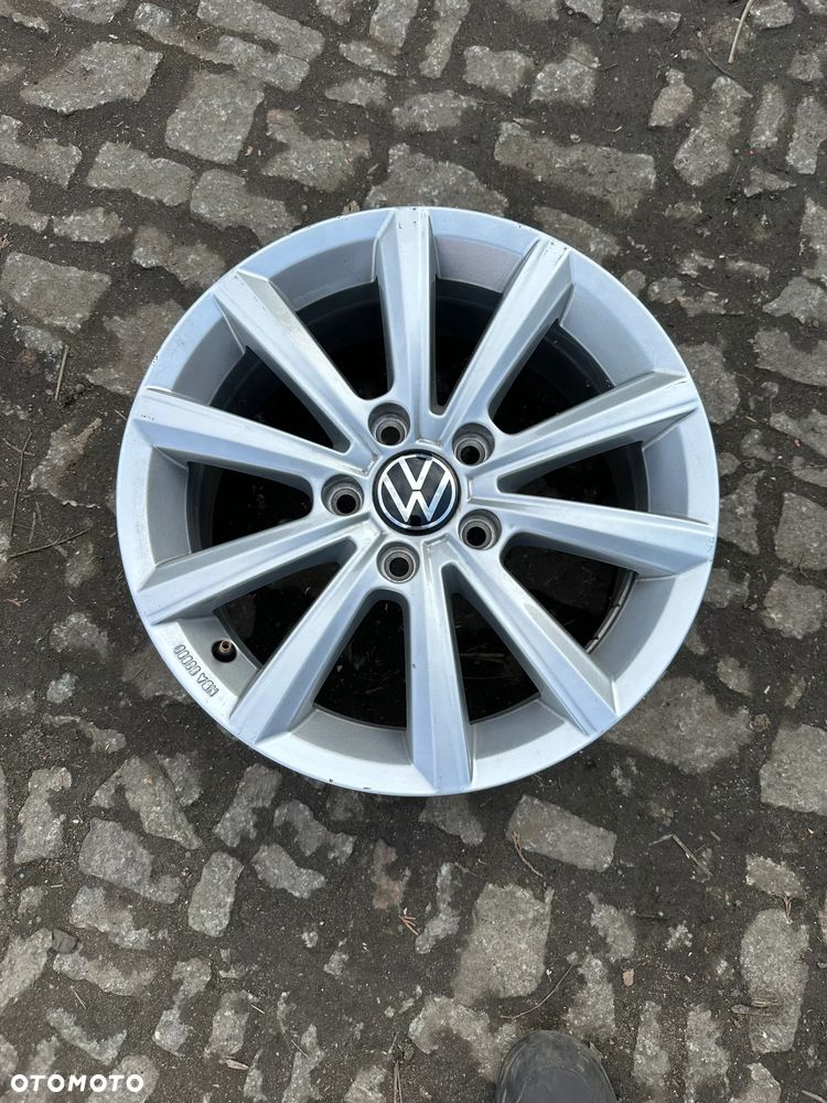 Felga 5x112 6,5 16 ET 42 3G0071496B Passat B8 1szt. - 1
