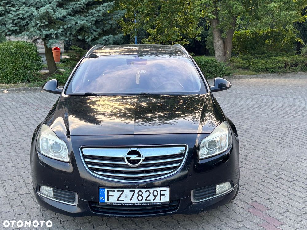 Opel Insignia - 1