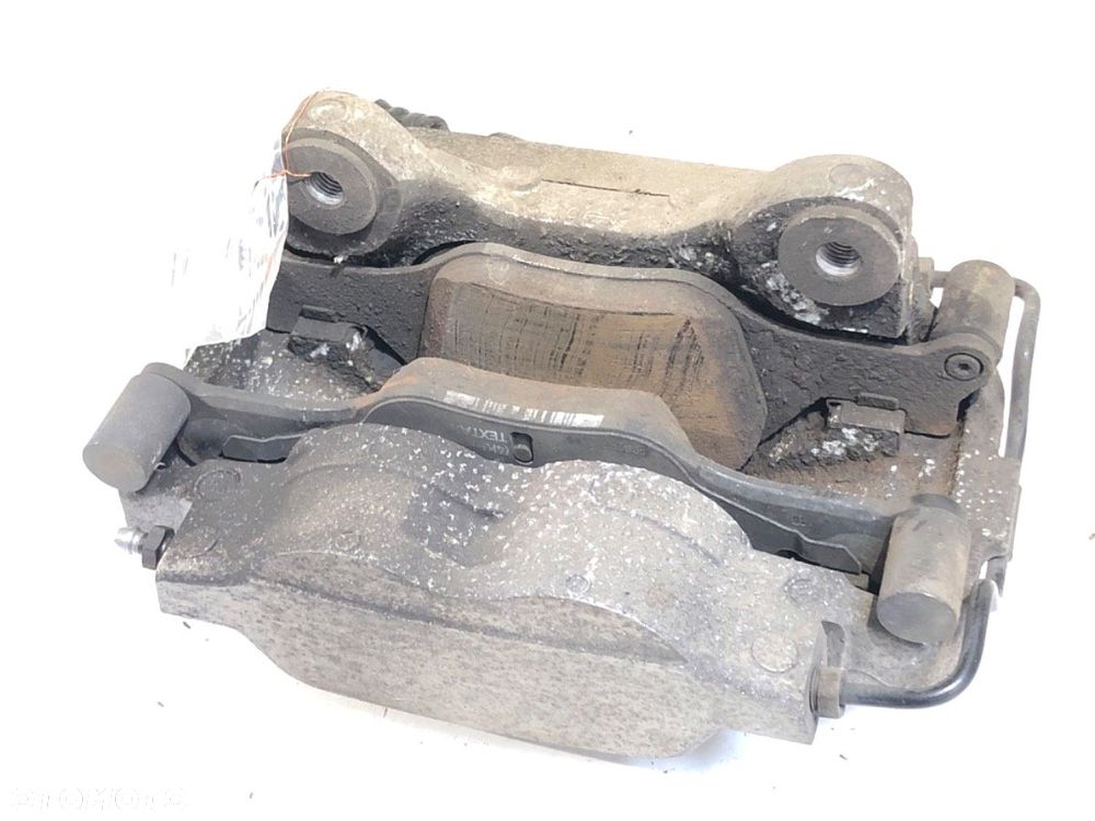 ZACISK PRAWY PRZÓD  BMW 5 (G30, F90) 2016 - 2022 530 e Plug-in-Hybrid 135 kW [184 KM] Hybryda - 4