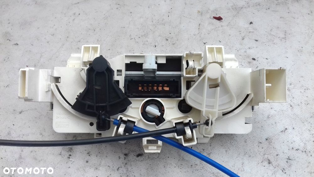 panel sterowania nawiewem klimatyzacją f664479w citroen c2 03- - 3