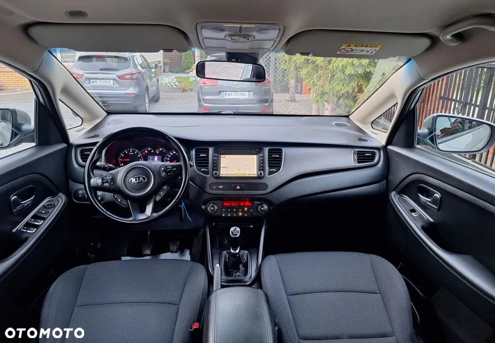 Kia Carens 1.6 GDI XL 7os EU6 - 12