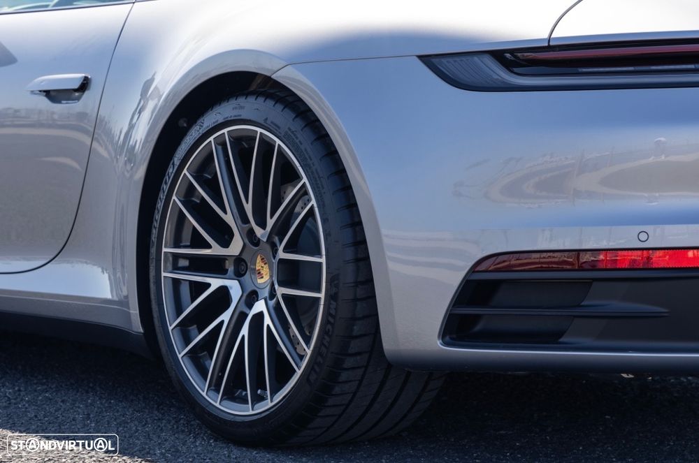 Porsche 911 (992) Carrera 4S PDK - 14