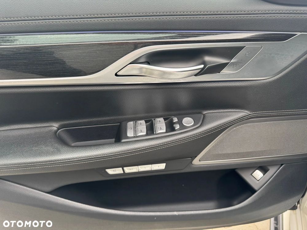 BMW Seria 7 730d xDrive - 20