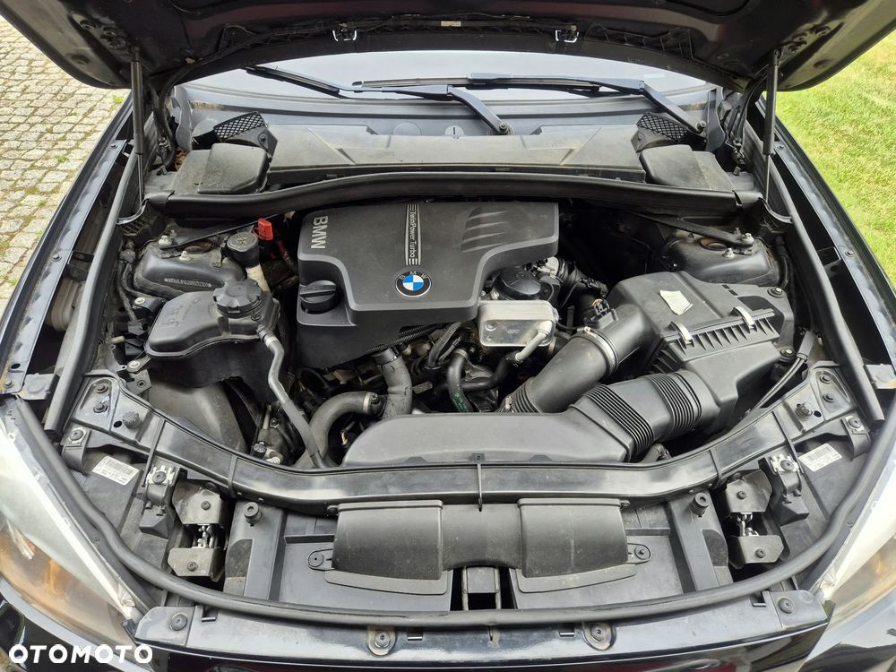 BMW X1 sDrive20i xLine - 12