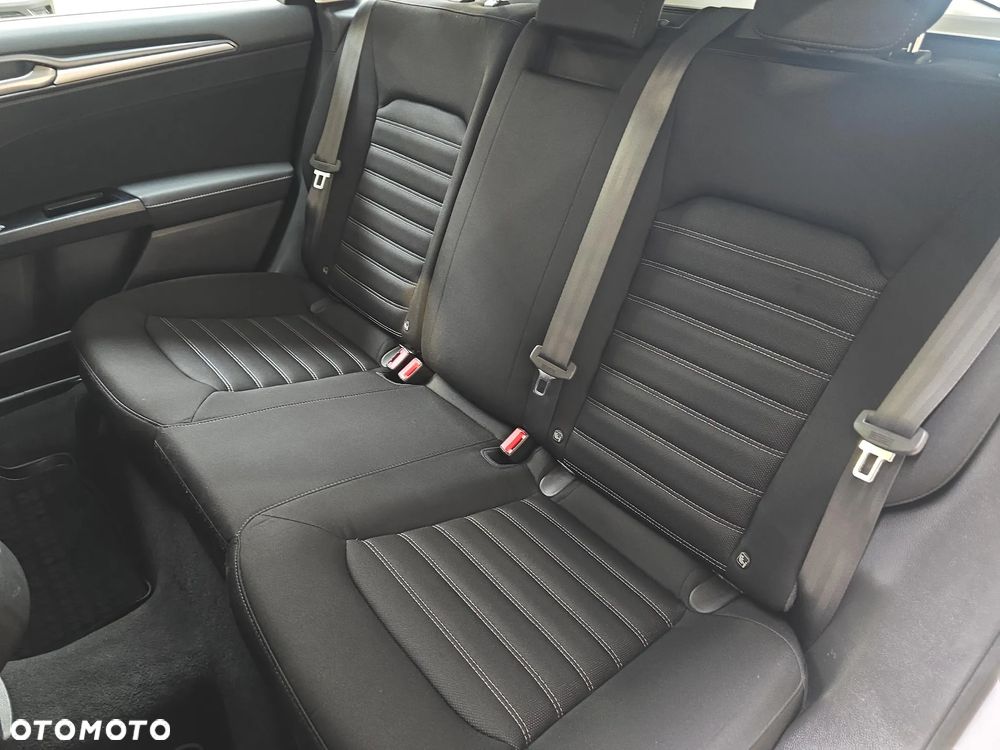 Ford Mondeo 1.5 EcoBoost Ambiente - 16