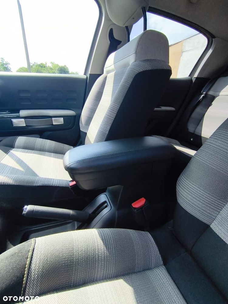 Citroën C3 1.2 PureTech GPF Shine S&S - 10