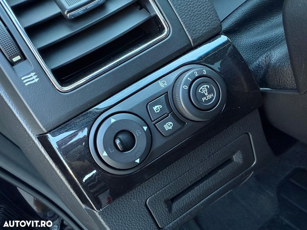 Chevrolet Captiva 2.2D AWD 7 locuri Aut. LTZ - 12