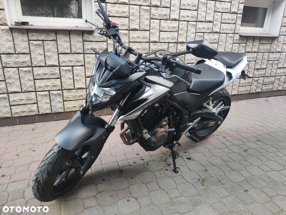 Honda CB - 2