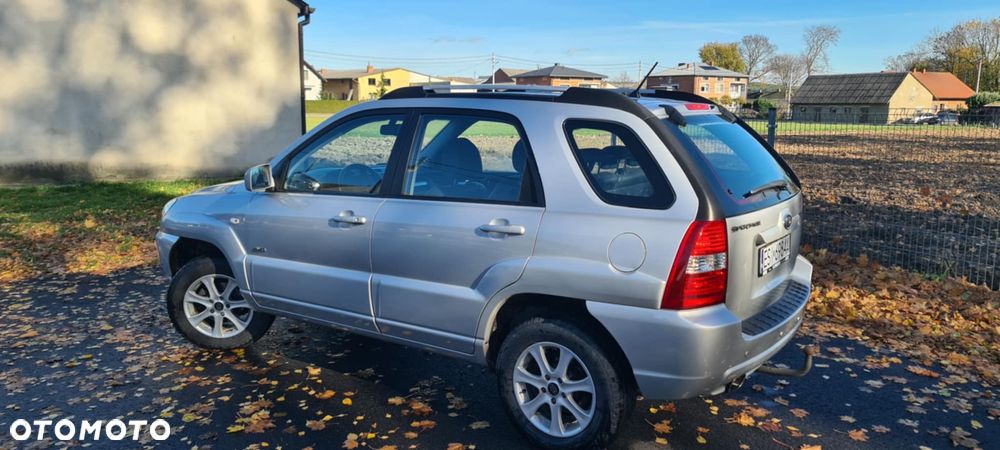 Kia Sportage 2.0 CRDi (lea) - 3