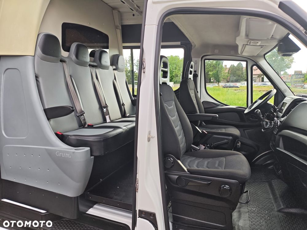 Iveco 35S18 L3H2 3.0 180KM 6-CIO OSOBOWY - 34