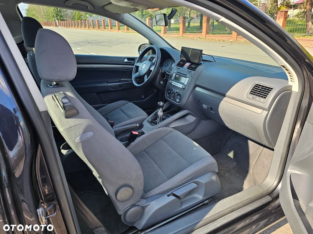 Volkswagen Golf 1.9 TDI Trendline - 8
