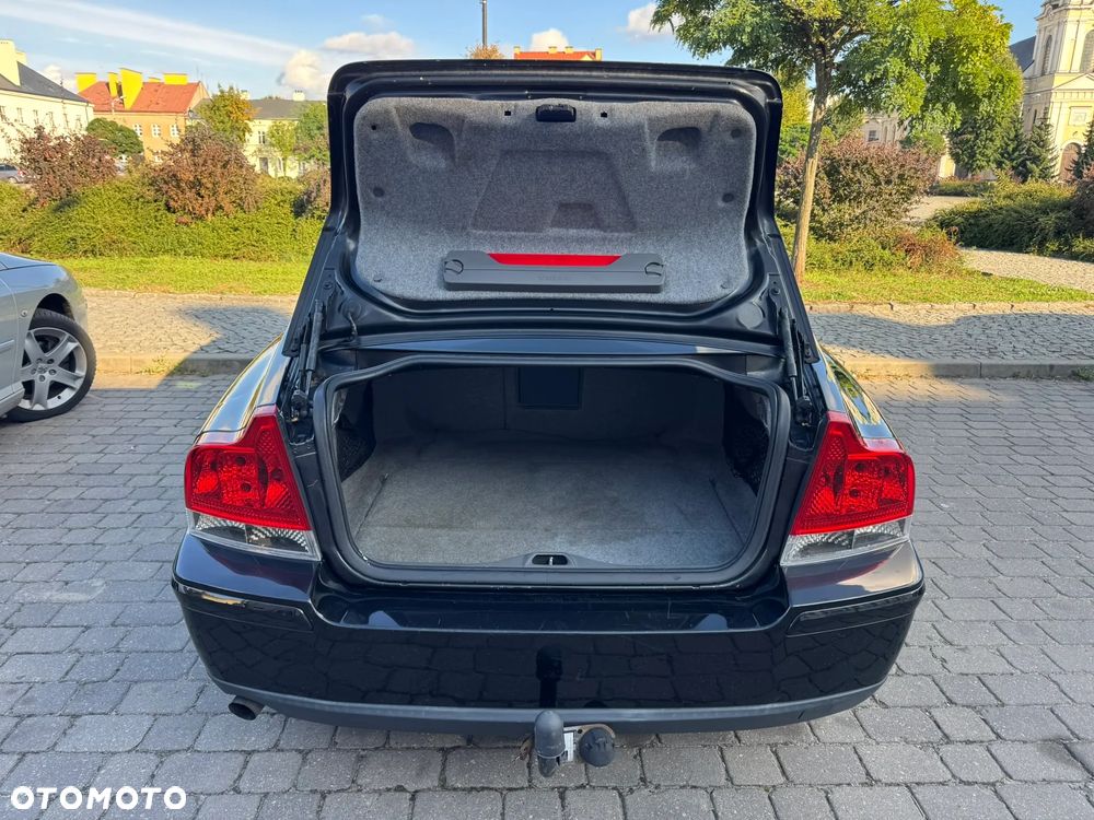 Volvo S60 2.4 Kinetic - 14