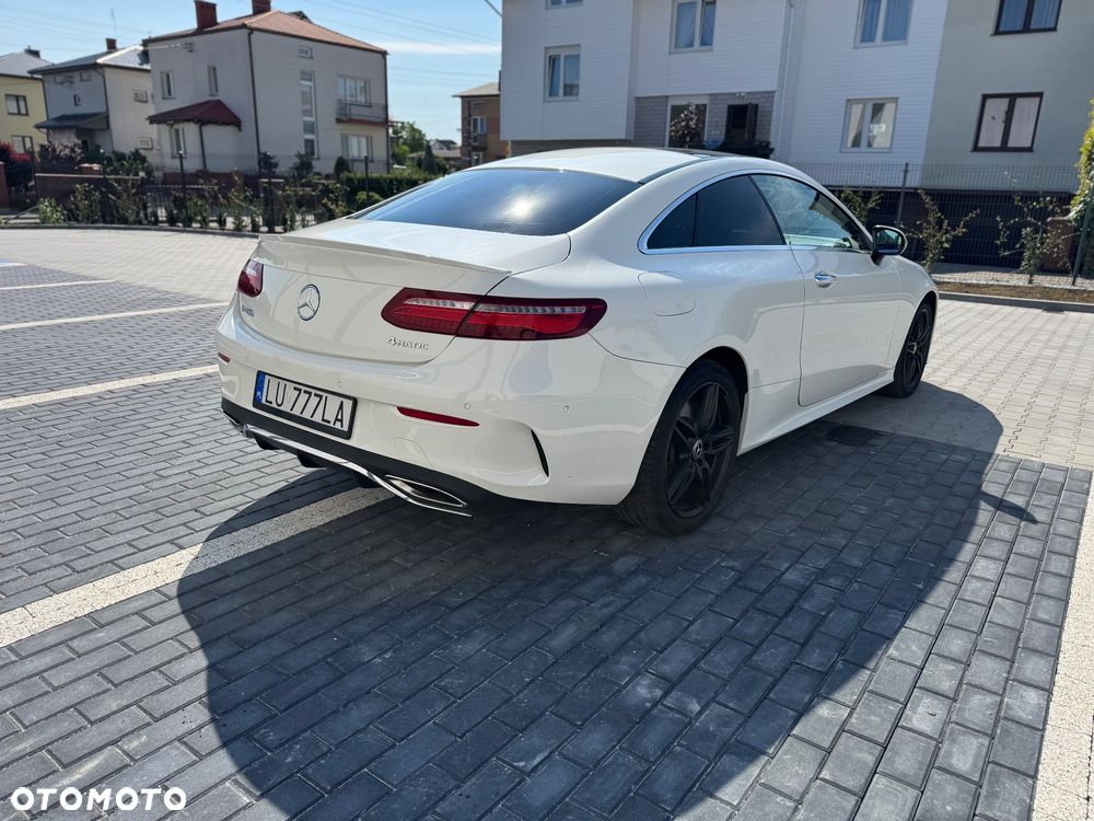 Mercedes-Benz Klasa E 400 4Matic 9G-TRONIC AMG Line - 12