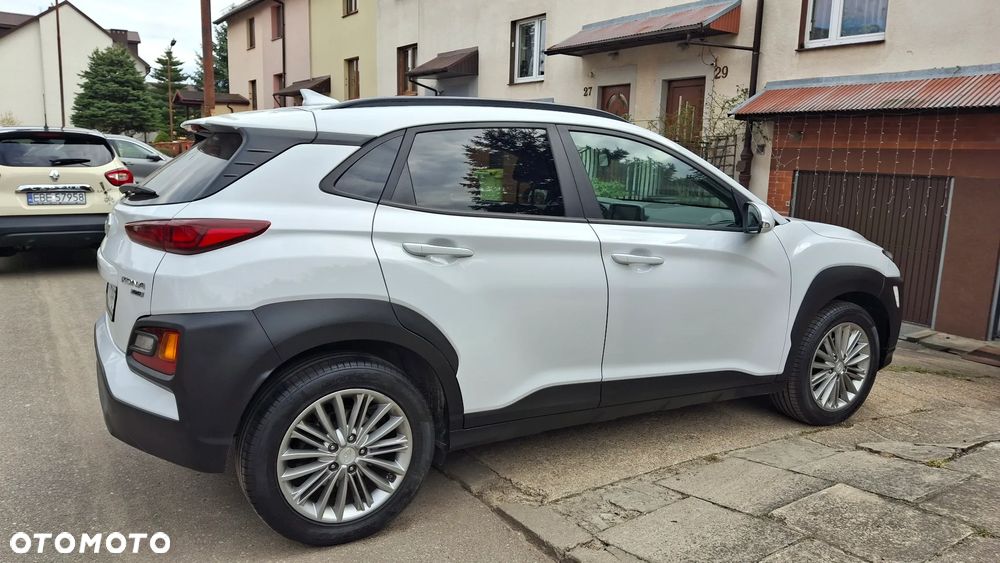 Hyundai Kona 1.6 CRDi DCT 4WD Premium - 11