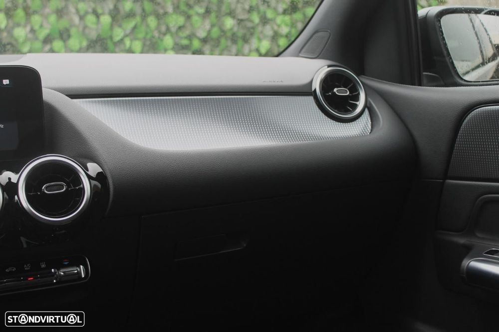 Mercedes-Benz B 250 e Progressive - 36