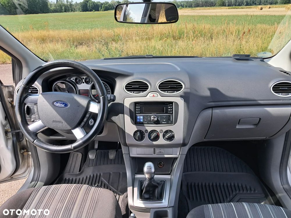 Ford Focus - 15