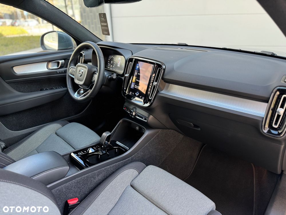 Volvo XC 40 T5 Plug-In Hybrid Plus Bright - 25