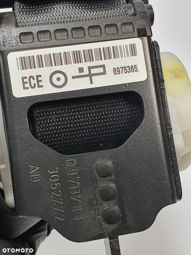 PAS LEWY TYL BMW E90 6975365 3052772 305279700 - 5