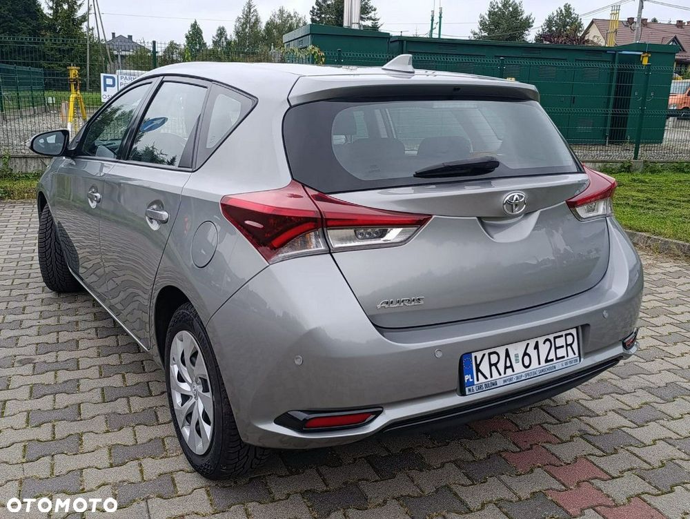 Toyota Auris 1.33 Dual-VVT-i Comfort - 5