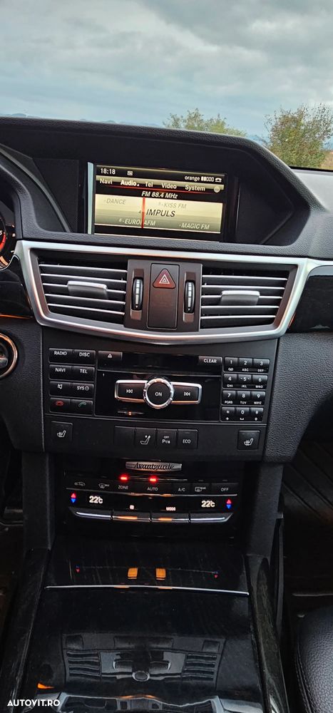 Mercedes-Benz E 220 T CDI 7G-TRONIC Avantgarde - 10