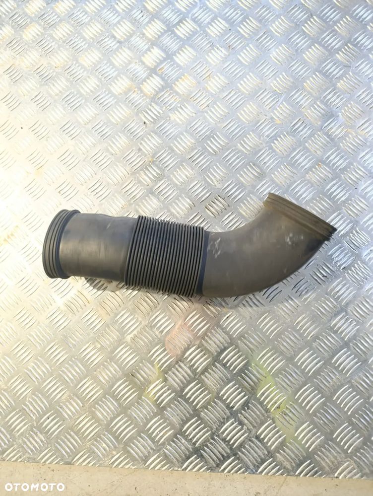 RURA FILTRA POWIETRZA IVECO DAILY 14- 57965 - 1