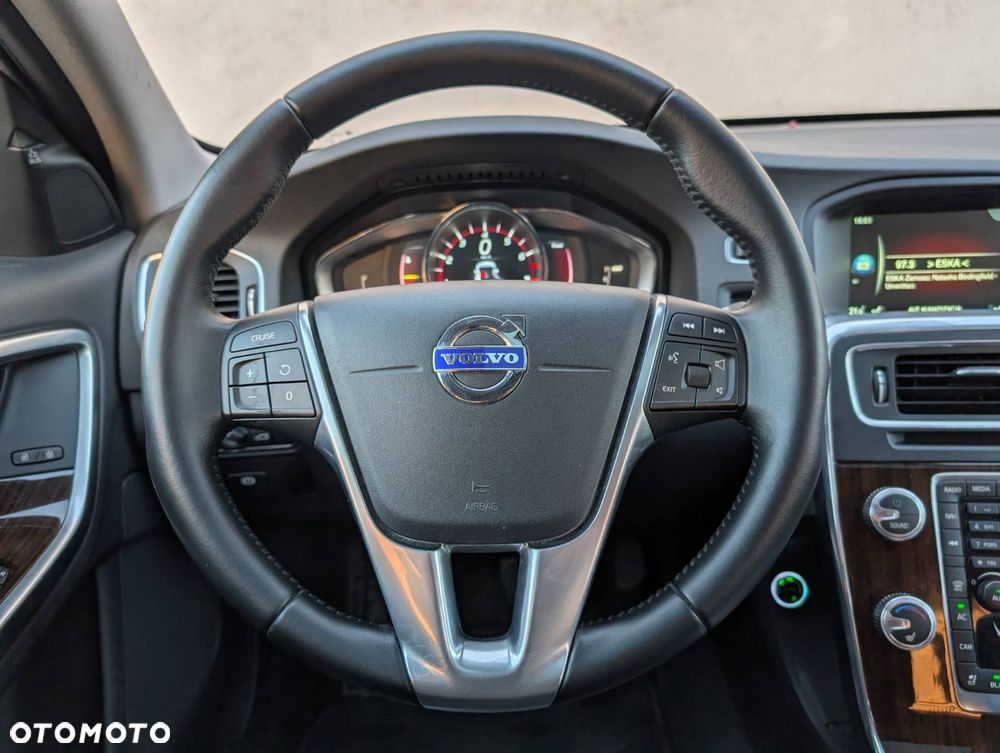 Volvo S60 2.5 T5 AWD - 15