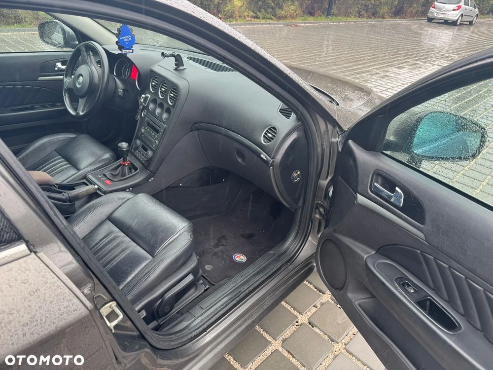 Alfa Romeo 159 1.8MPI Progression - 12