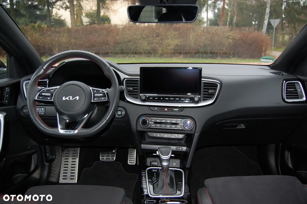 Kia ProCeed 1.6 T-GDI DCT7 OPF GT - 29