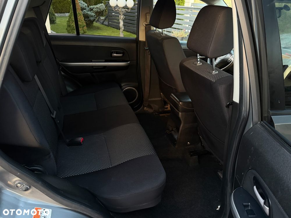 Suzuki Grand Vitara 1.9 DDiS - 5