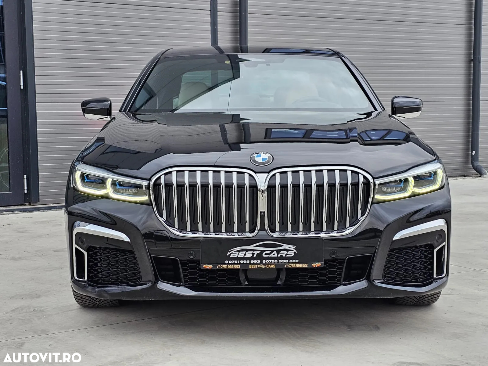 BMW Seria 7 745e - 8