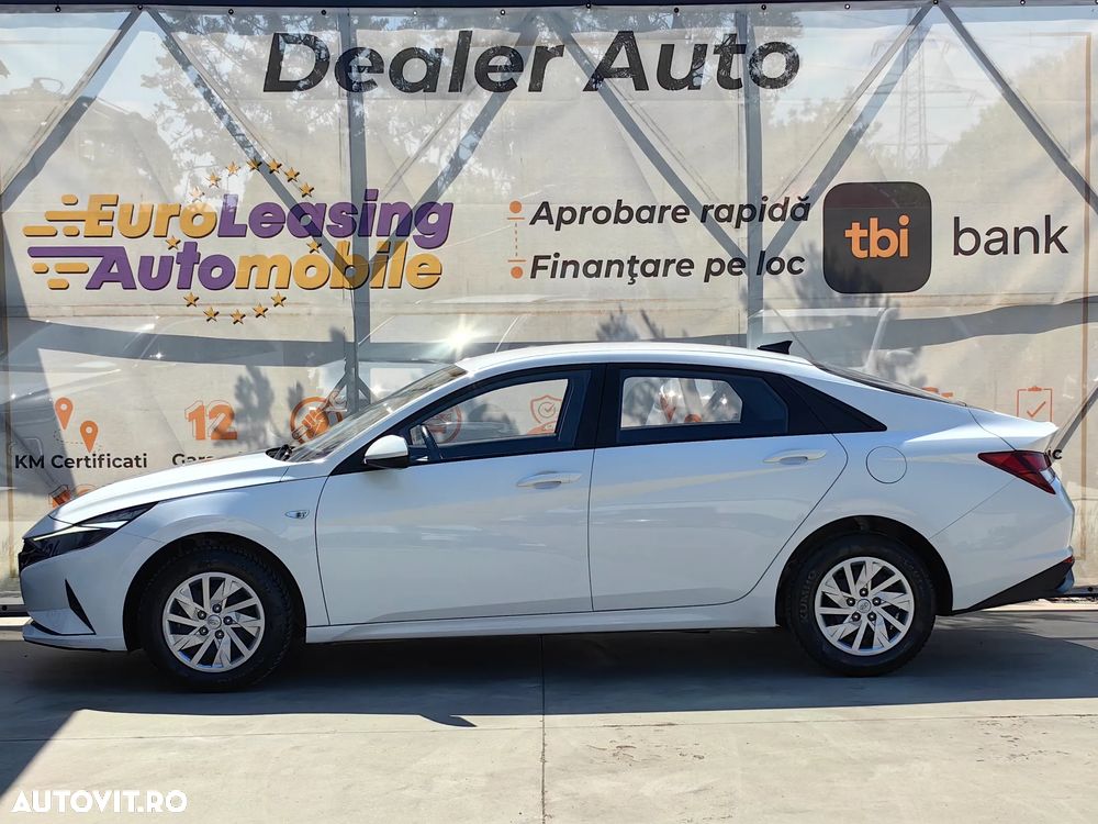 Hyundai Elantra 1.6 l 123 CP CVT Comfort - 10