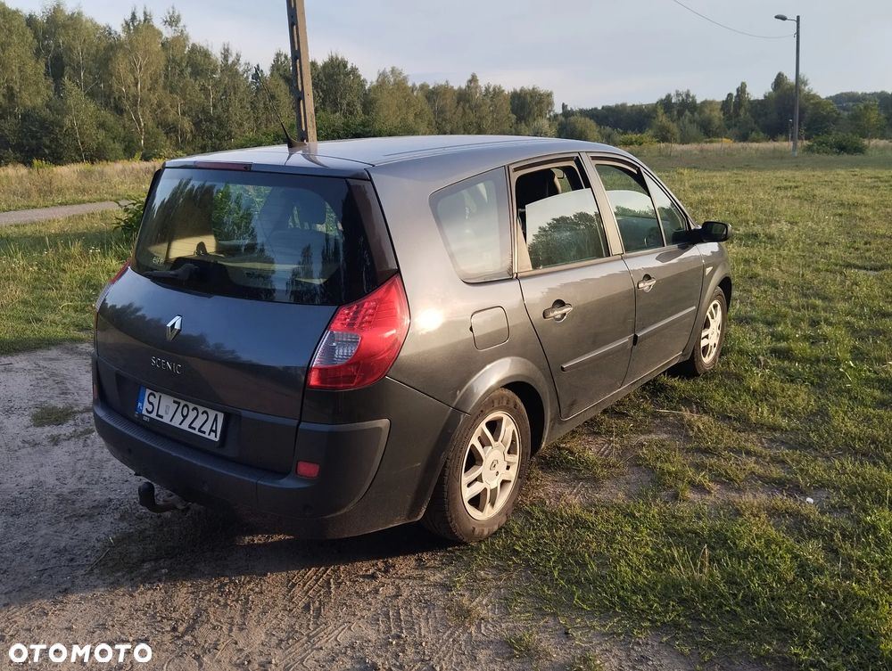 Renault Scenic 2.0 16V Privilege - 6