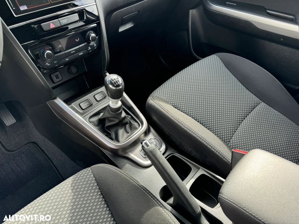 Suzuki Vitara 1.4 Boosterjet AllGrip MHEV Passion - 18