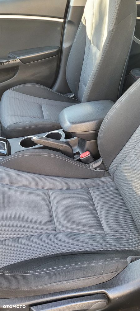 Hyundai i30 blue Kombi 1.6 CRDi DCT Style - 8