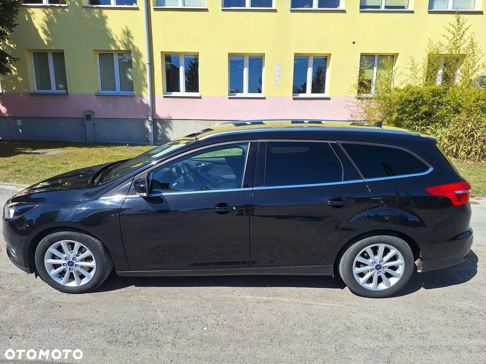Ford Focus 1.5 EcoBoost Titanium ASS - 5