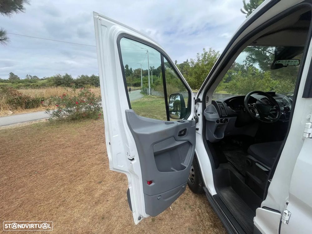 Ford Transit - 18