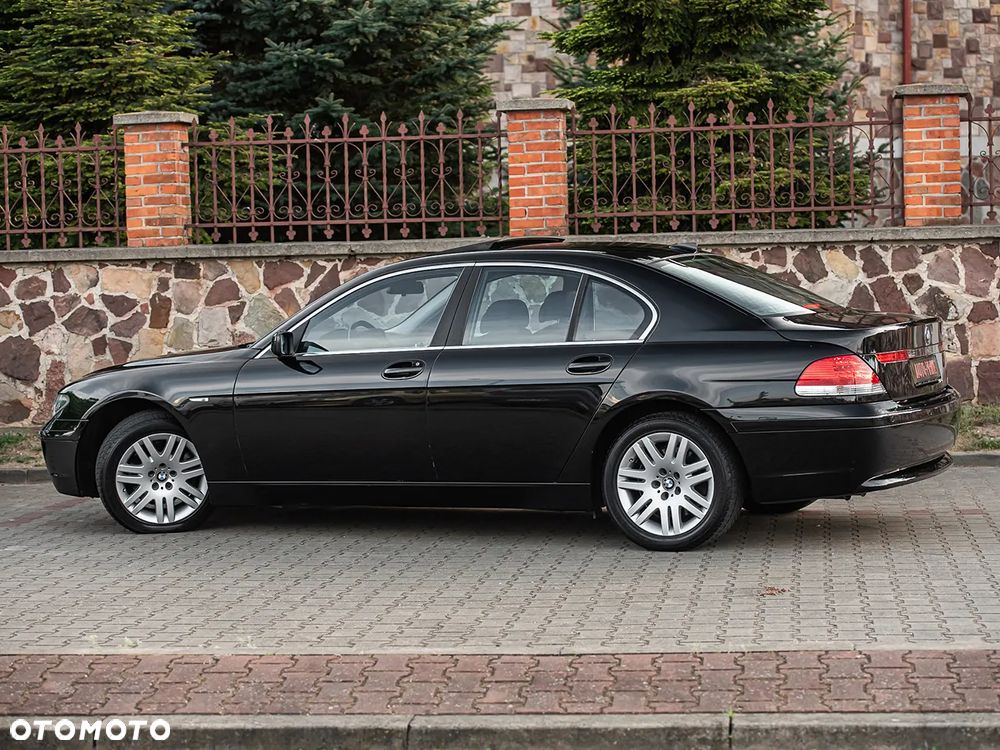 BMW Seria 7 - 10