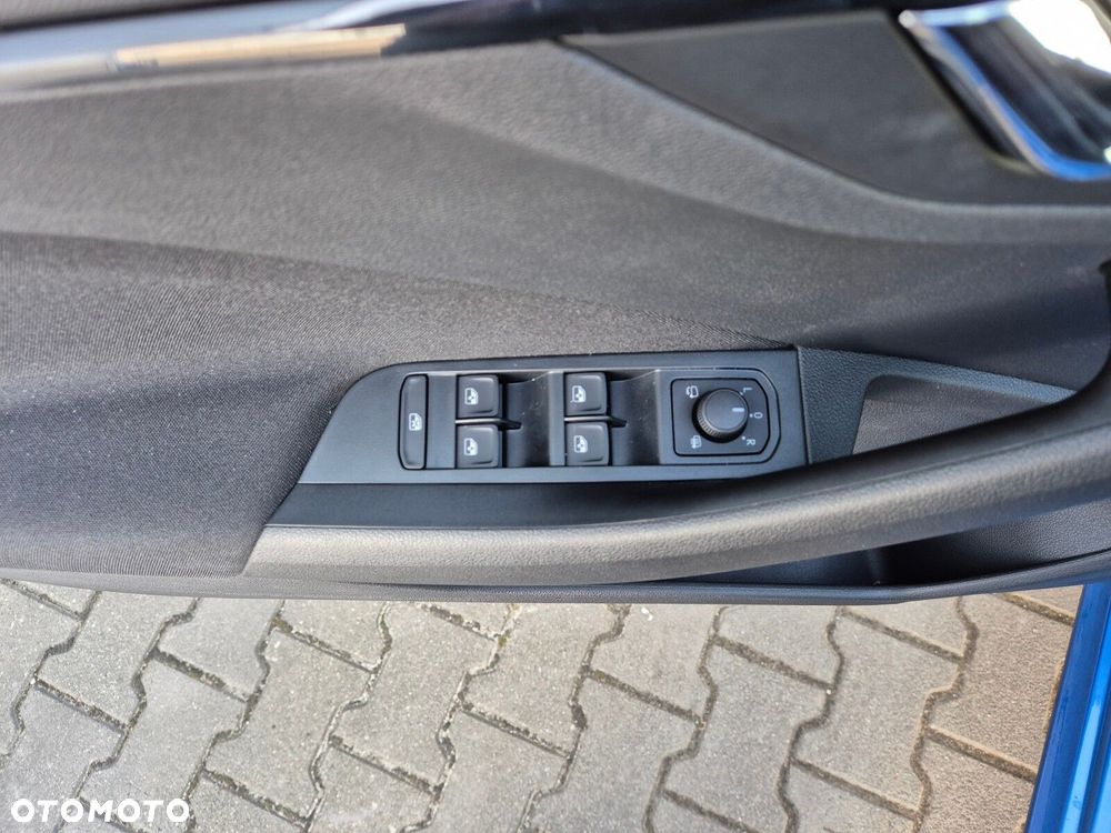 Skoda Kamiq 1.0 TSI Drive DSG - 15