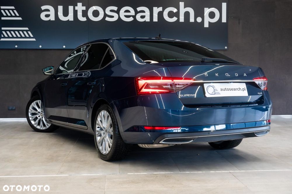 Skoda Superb 2023 photo 4