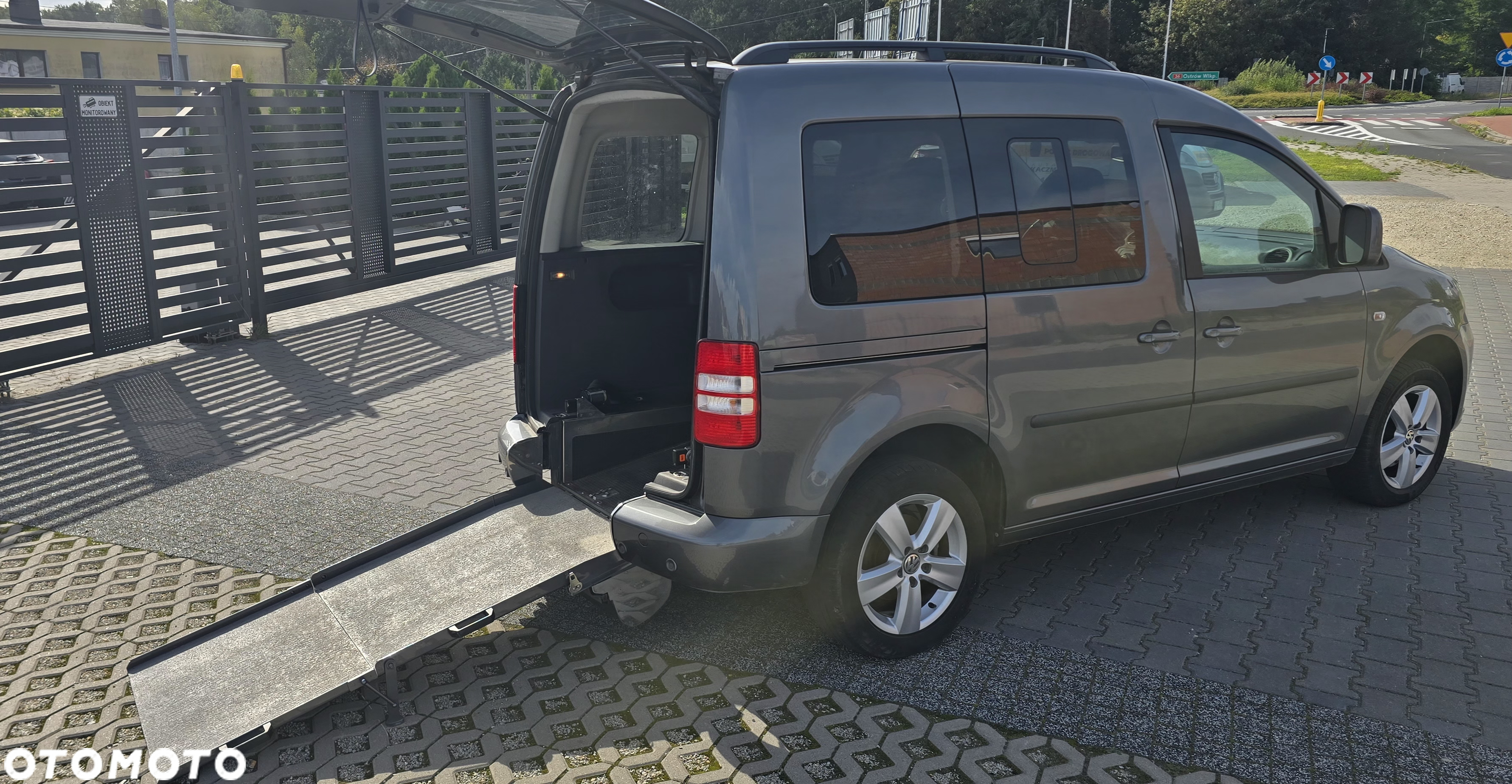 Volkswagen Caddy 1.6 TDI Trendline - 11