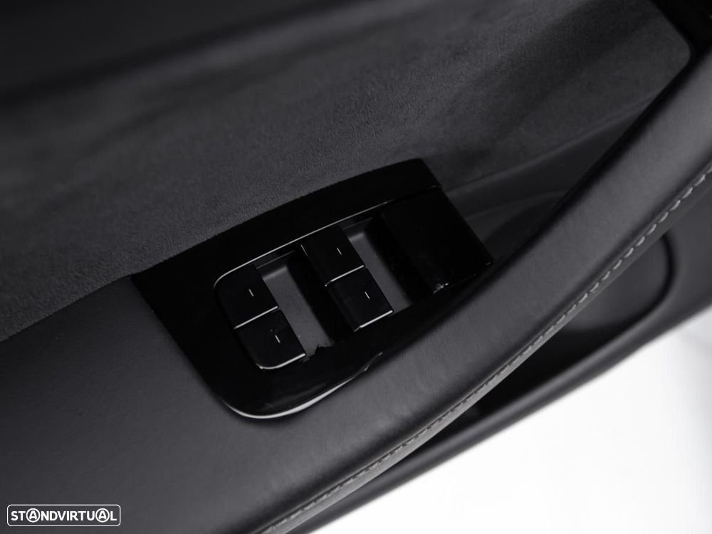 Tesla Model 3 Long Range Tração Integral — fotografia 15