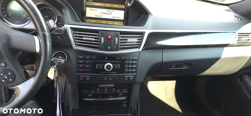 Mercedes-Benz Klasa E 350 CDI BlueEff Avantgarde - 11